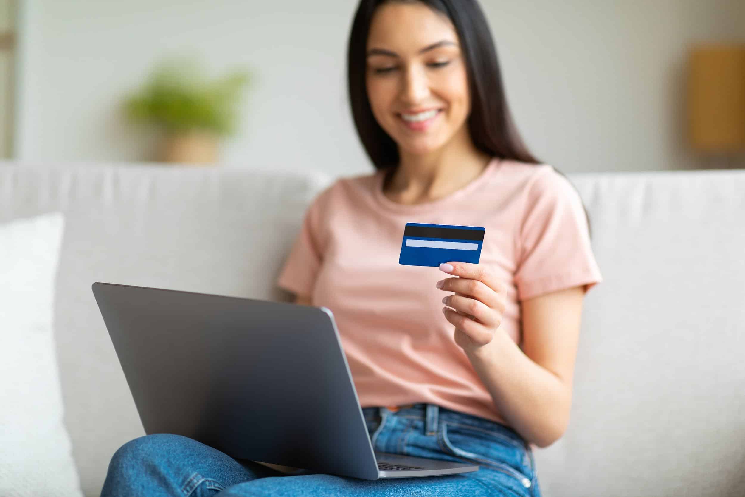 What You Need to Know About Getting a Credit Card