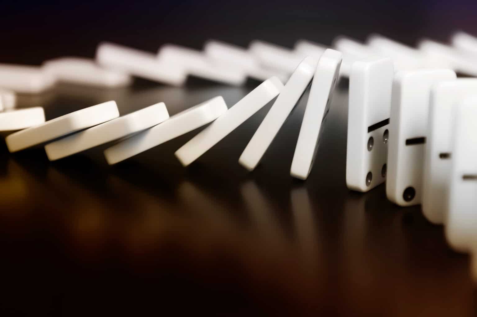 how-to-make-the-financial-domino-effect-work